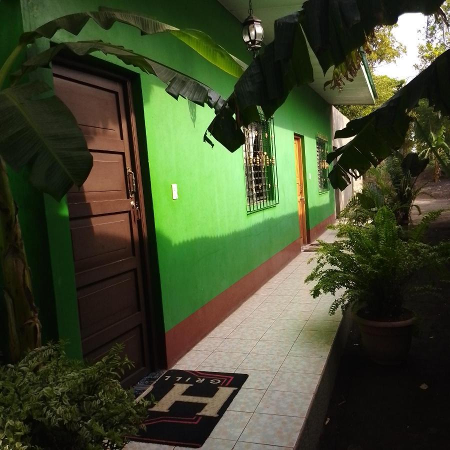 Cocos Hostel Moyogalpa Eksteriør billede