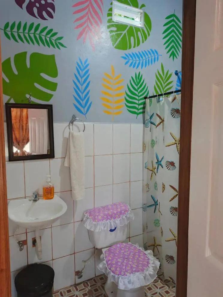 Cocos Hostel Moyogalpa Eksteriør billede
